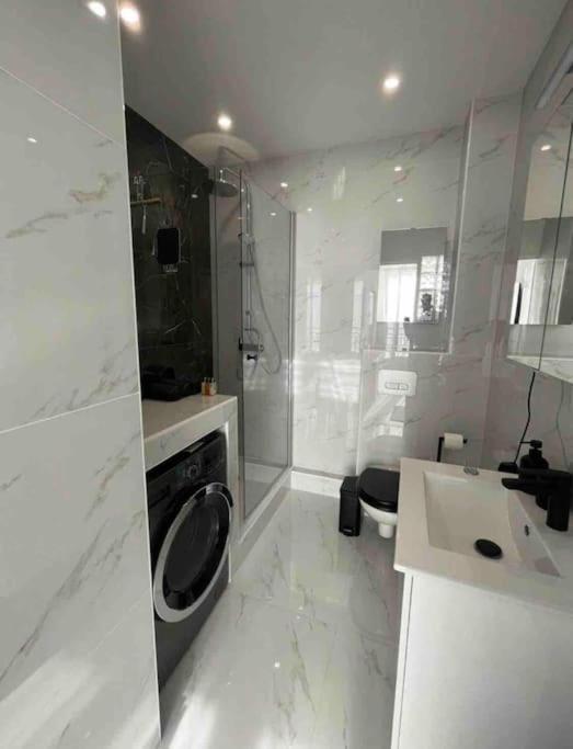 Vue Mer Le Montana Cannes Extérieur photo